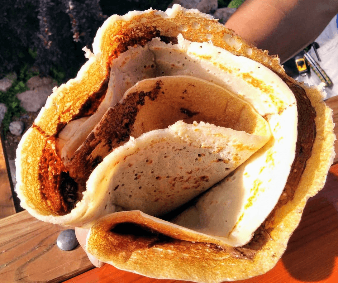 Palačinky na talíři – pohled shora